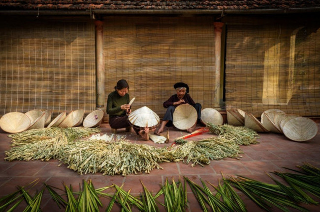 Thuyết minh về chiếc nón lá Việt Nam: làng nghề truyền thống