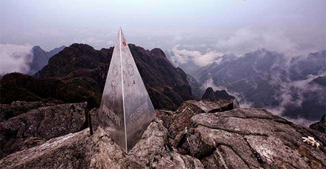 Phan Xi Păng là đỉnh núi cao nhất Việt Nam